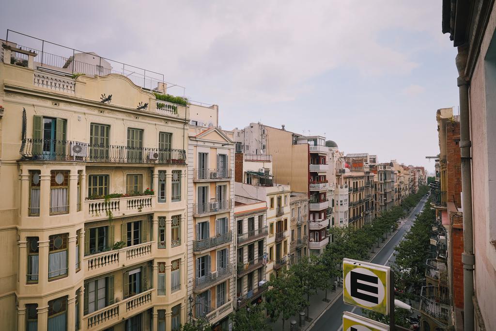 Pension Norma Barcelona Exterior photo